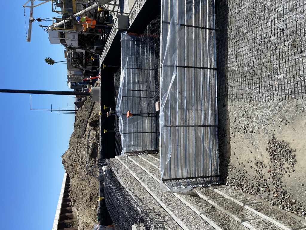 Foster City - Retaining Wall